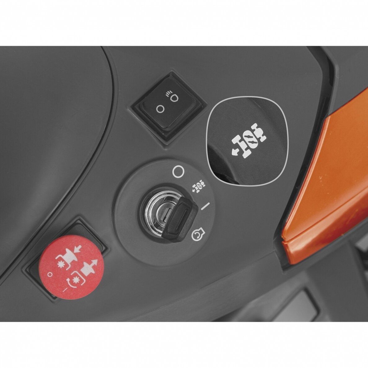 Tondeuse autoportée HUSQVARNA TC 220T – Image 6